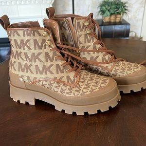 Michael Kors boots